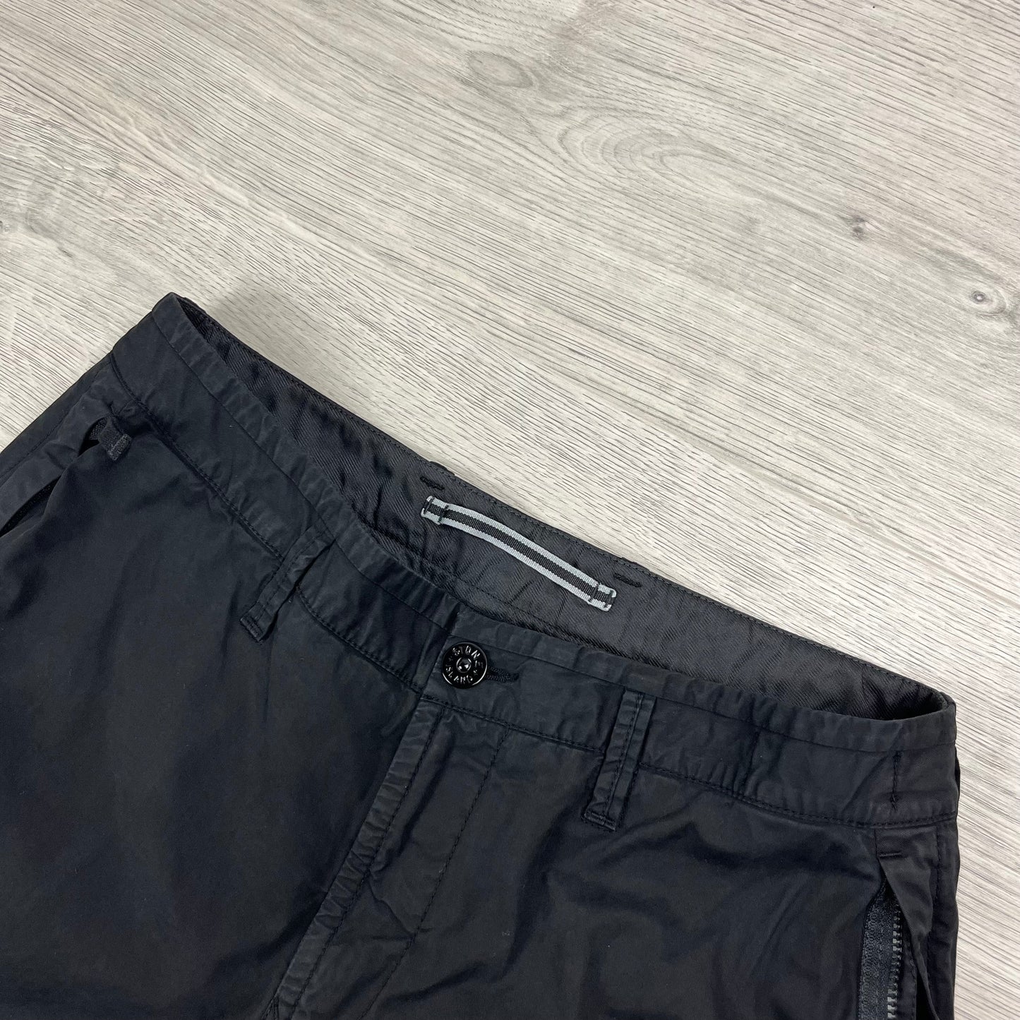 Stone Island Cargo Shorts - Black