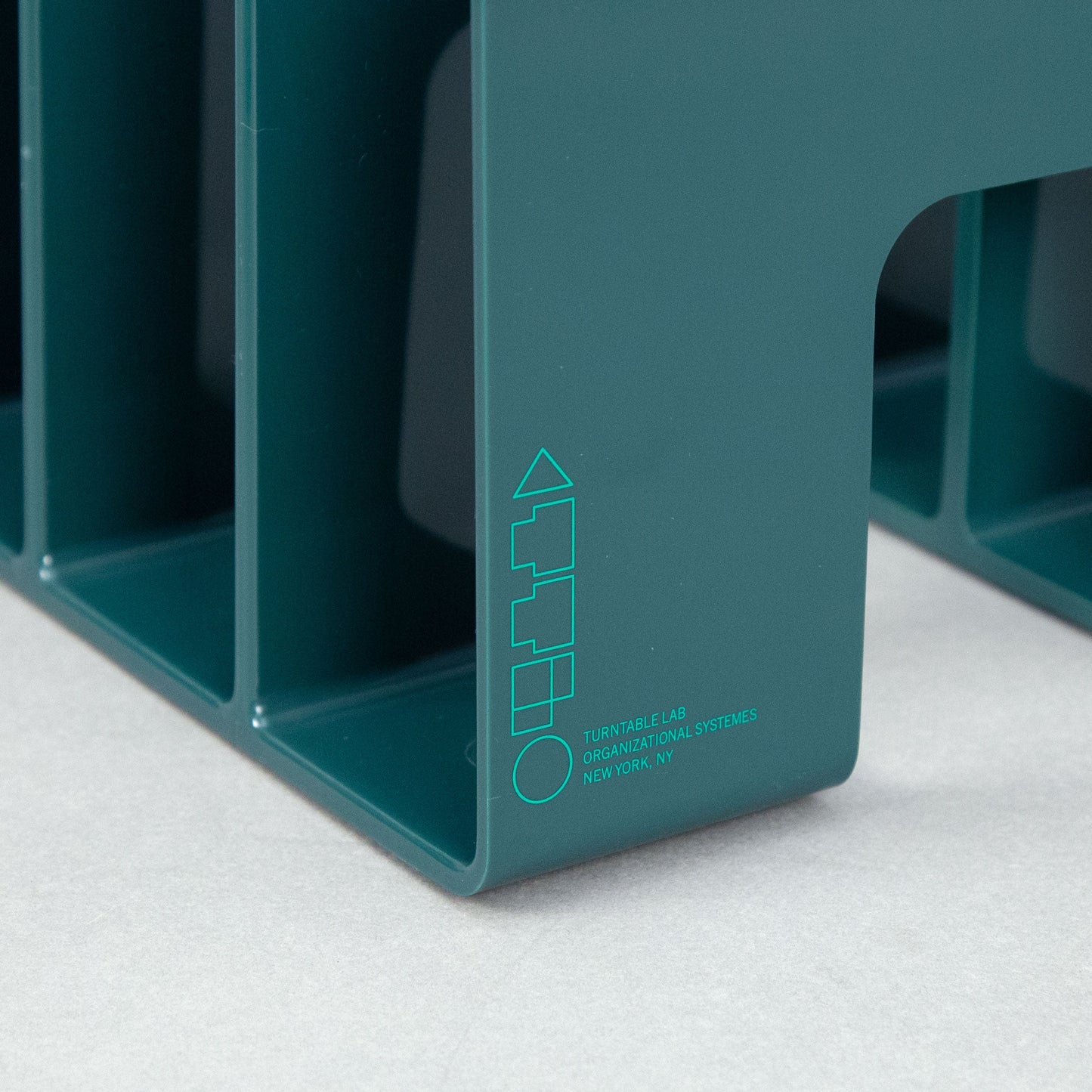 Turntable Lab: Mod3 Vinyl Record Rack Organizer - Green