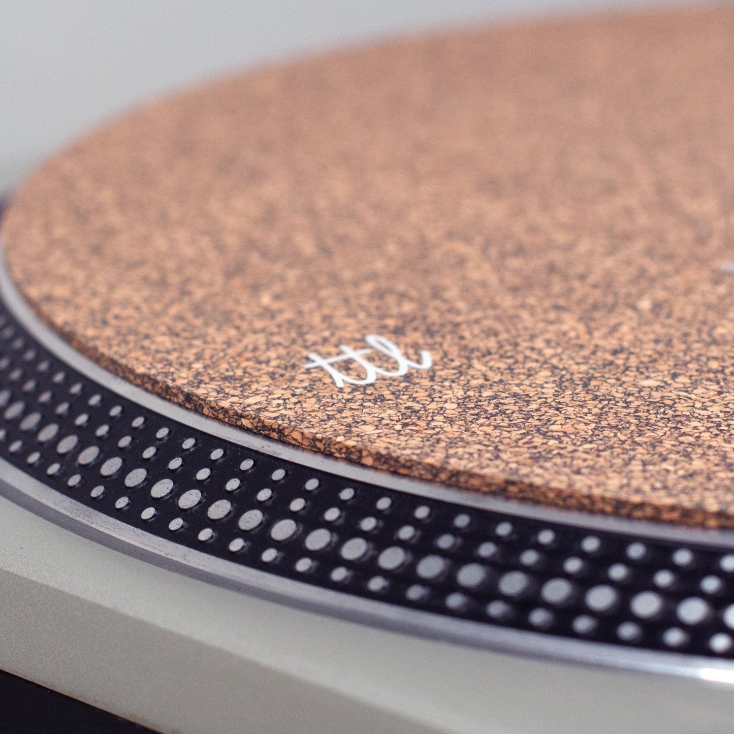 Turntable Lab: Cork & Rubber Record Mat